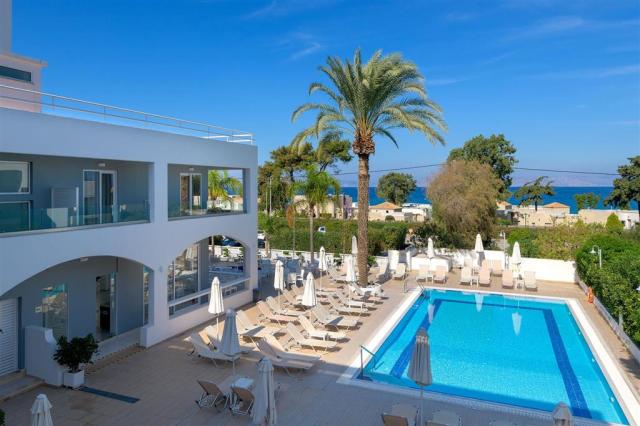 Hotel Oceanis Park - bazén - letecký zájazd CK  - Ixia, Rodos