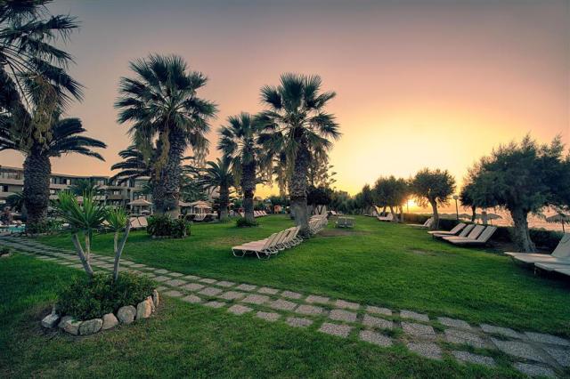 Hotel D´Andrea Mare beach - záhrada - letecký zájazd CK  - Ialy
