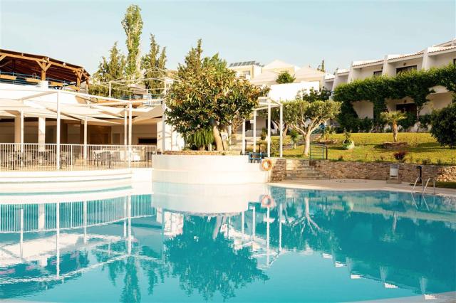 Hotel  Cyprotel Faliraki - bazén - letecký zájazd CK  - Falirak