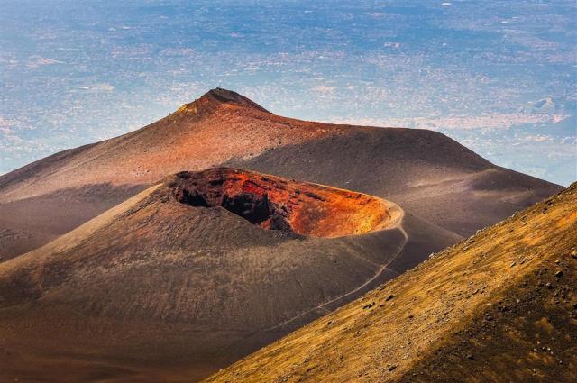 CK , Letecký poznávací zájazd, Sicília a Liparské ostrovy, Etna