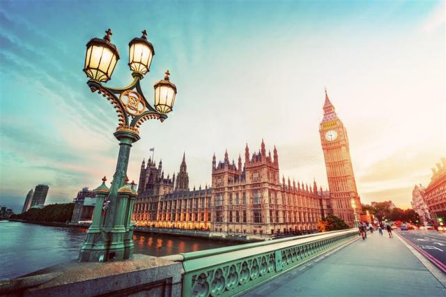 Ck , Letecký poznávací zájazd, Veľká Británia, Londýn pre čarod
