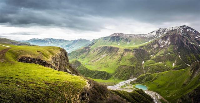 CK , Letecký poznávací zájazd, Gruzínska mozaika, NP Kazbegi