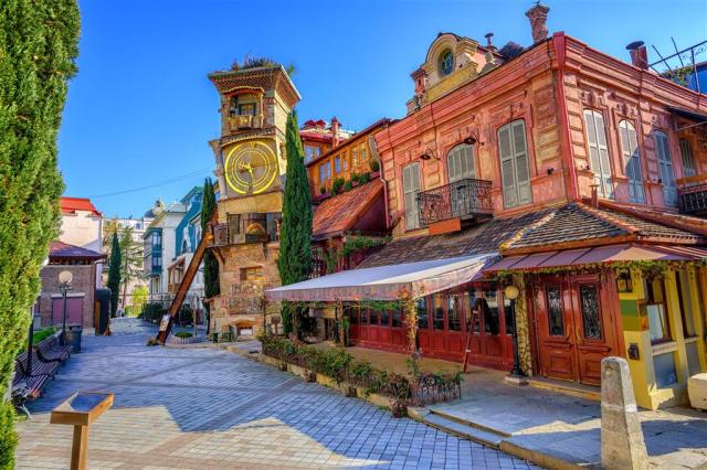 CK , Letecký poznávací zájazd, Gruzínska mozaika, Tbilisi