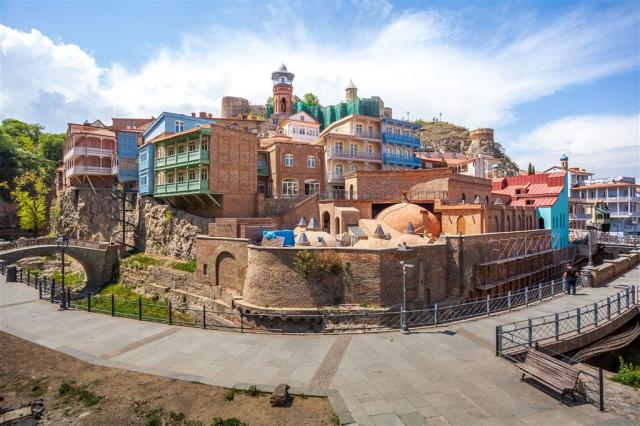 CK , Letecký poznávací zájazd, Gruzínska mozaika, Tbilisi, kúpe