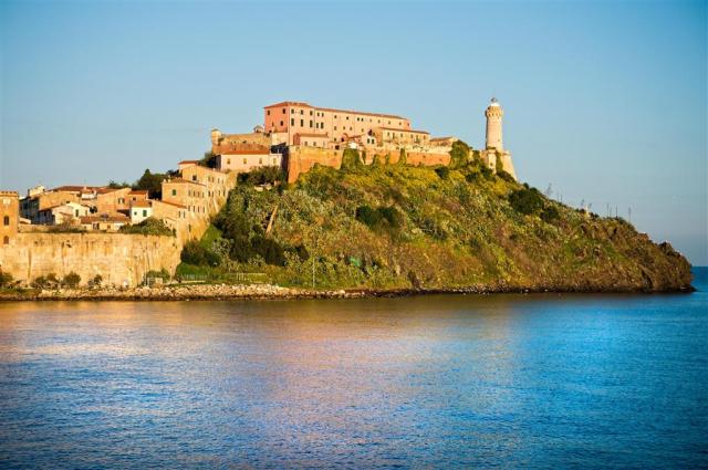 CK , letecký poznávací zájazd, Zákutia Toskánska a ostrov Elba,