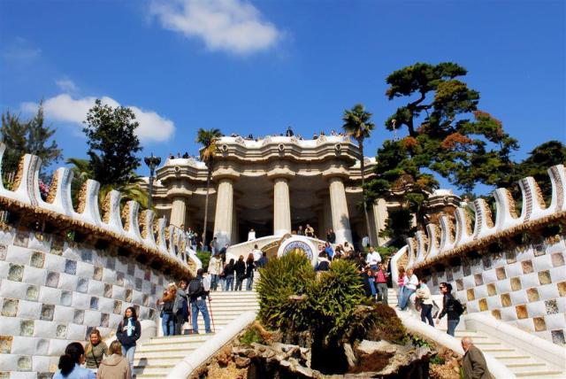 CK , Letecký poznávací zájazd, Španielsko, Barcelona - Gaudího 
