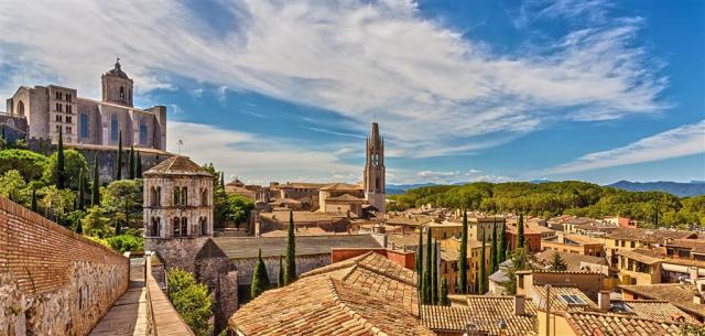 CK , Letecké poznávacie zájazdy, Španielsko, Barcelona, Girona 