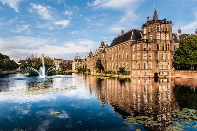CK , Letecký poznávací zájazd, Holandská tulipánová cesta, Haag