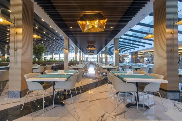 Eftalia Aqua Resort - reštaurácia - letecký zájazd CK  - Tureck