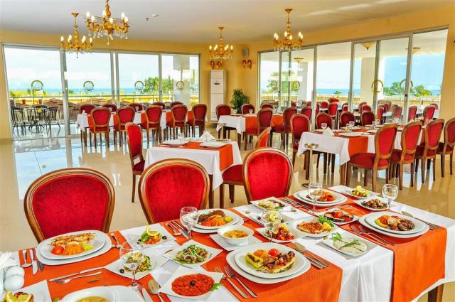 Eftalia Aqua Resort - a la carte reštaurácia - letecký zájazd C