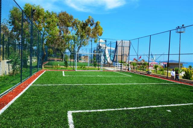 Eftalia Aqua Resort - futbalové ihrisko - letecký zájazd CK  -