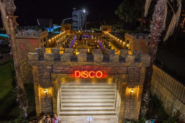 Eftalia Aqua Resort - diskotéka - letecký zájazd CK  - Turecko,