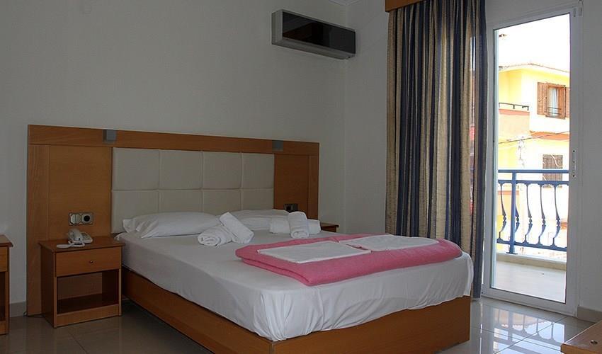 Aparthotel Marialena - izba - letecký zájazd CK - Grécko, Thas