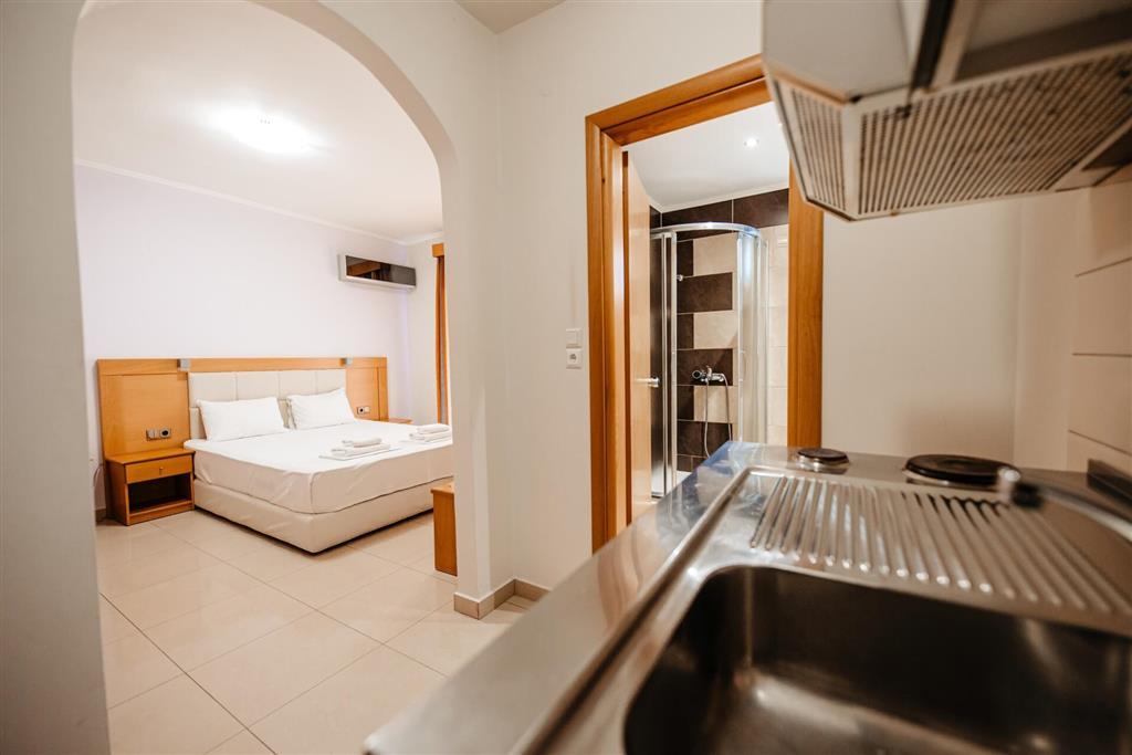 Aparthotel Marialena - izba - letecký zájazd CK - Grécko, Thas