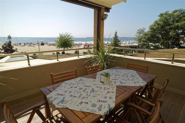 Sentido Bellevue Beach - terasa - letecký a autobusový zájazd -