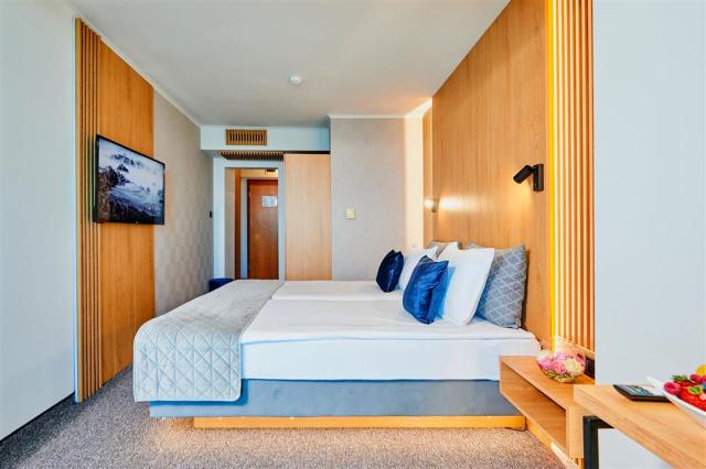 Sentido Bellevue Beach - izba - letecký a autobusový zájazd - B