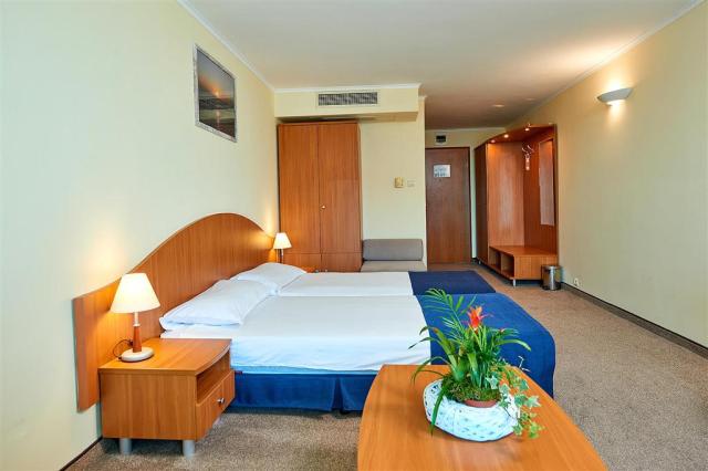 Sentido Bellevue Beach - izba - letecký a autobusový zájazd - B