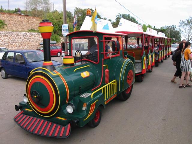 Holiday Resort Ad Turres - vláčik - autobusový zájazd CK  - Cho