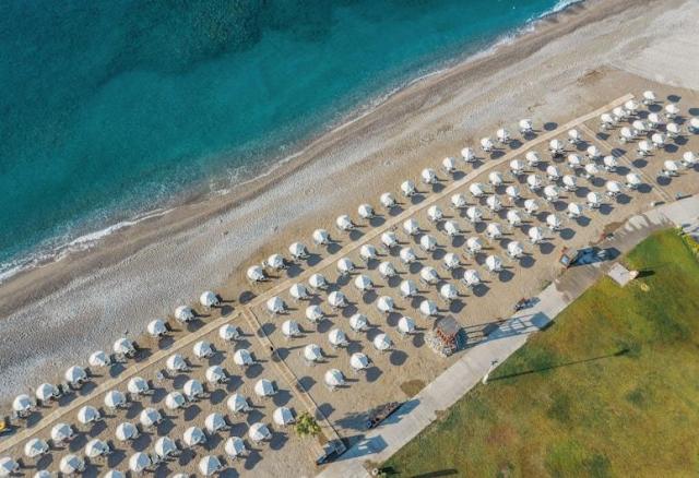 Hotel Lindos Breeze Beach hotel - pláž - letecký zájazd CK  - K