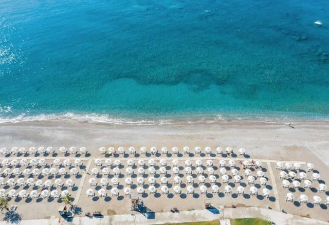 Hotel Lindos Breeze Beach hotel - pláž - letecký zájazd CK  - K