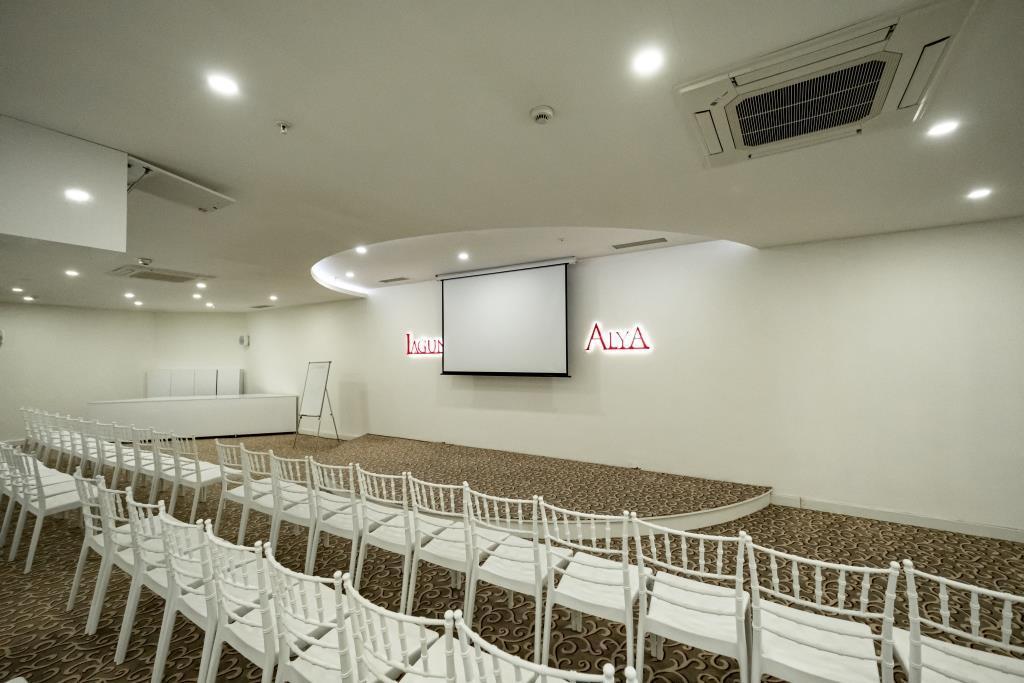 Laguna Beach Alya - konferenčná miestnosť - letecký zájazd CK