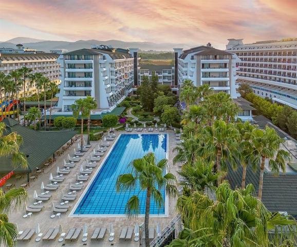 Hotel Meryan - bazén - letecký zájazd CK  - Turecko, Okurcalar
