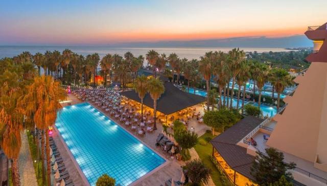 Hotel Meryan - bazén - letecký zájazd CK  - Turecko, Okurcalar