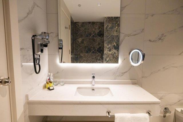Granada Luxury Red- kúpeľňa - letecký zájazd CK  - Turecko, Avs