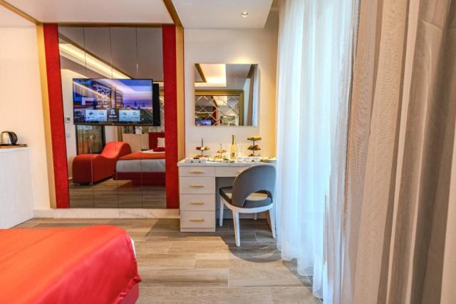 Granada Luxury Red- izba - letecký zájazd CK  - Turecko, Avsall