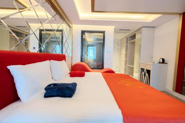 Granada Luxury Red- izba - letecký zájazd CK  - Turecko, Avsall
