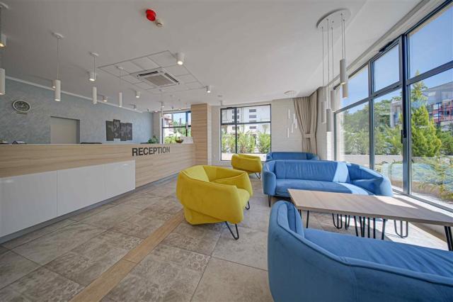 Cinema Hotel - reštaurácia - letecký a autobusový zájazd CK  -