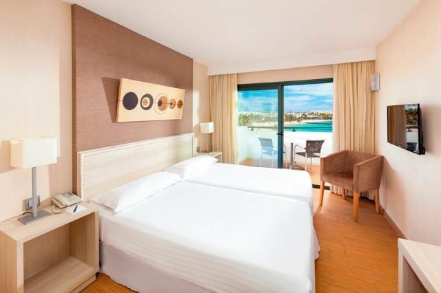 Be Live Experience Lanzarote Beach Hotel - izba - letecký zájaz