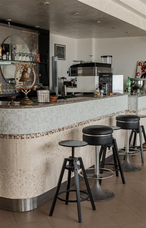 Hotel LEONE - Rimini - Taliansko - zájazdy individuálnou a autl