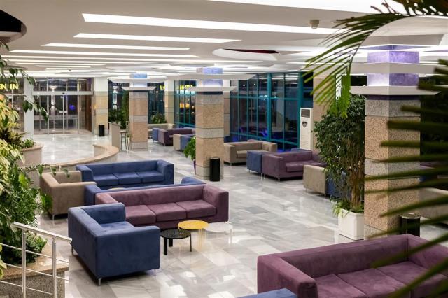 Burgas Beach - lobby - letecký a autobusový zájazd CK  - Bulhar