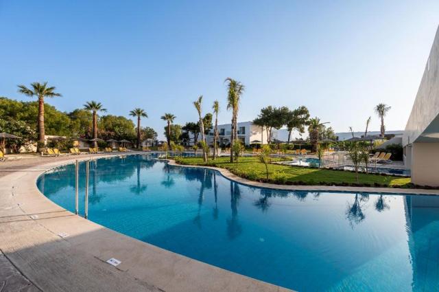Akti Coast Club - bazény - letecky zájazd CK  - Marmari, Kos
