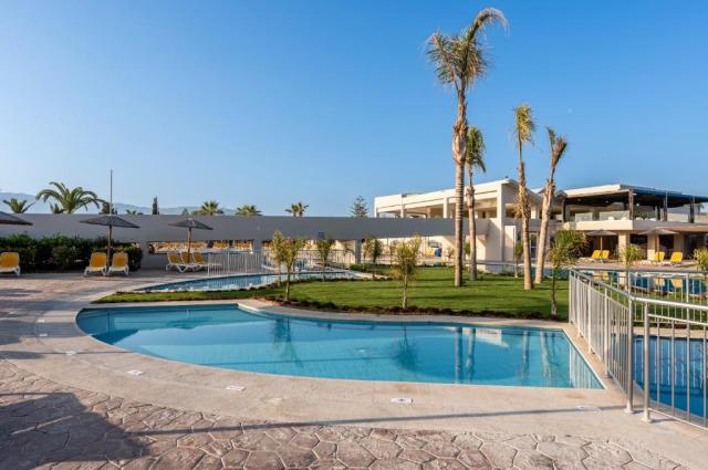 Akti Coast Club - bazény - letecky zájazd CK  - Marmari, Kos
