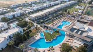 Akti Coast Club