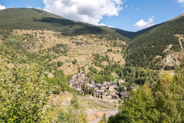 CK , Letecké poznávacie zájazdy,  Andorra, Girona a Katalánsko,