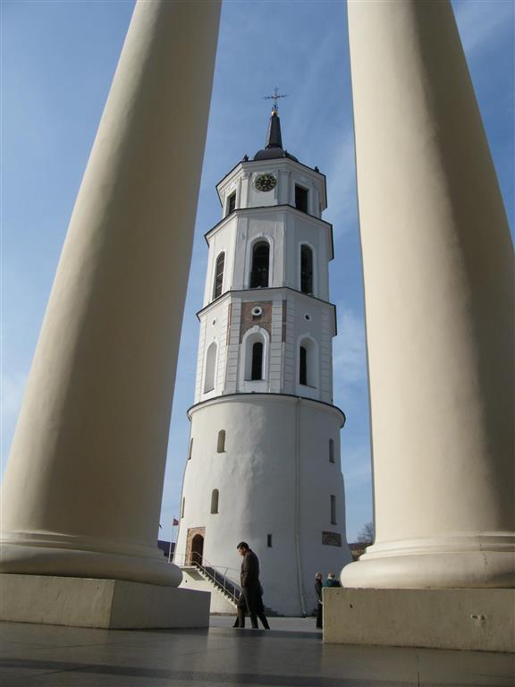 Letecké poznávacie zájazdy CK , Pobaltské mestá a Helsinki, Lit