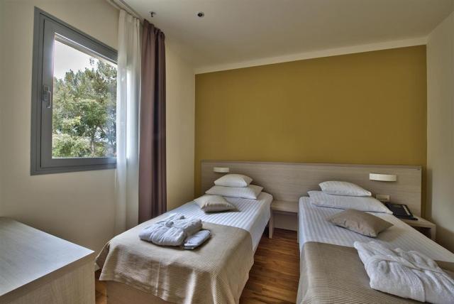 Resort Crvena Luka Hotel - zájazd CK  - Chorvátsko - Biograd na