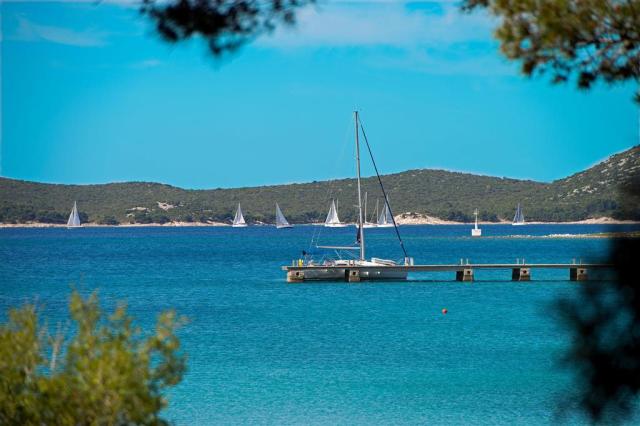 Resort Crvena Luka Hotel - zájazd CK  - Chorvátsko - Biograd na