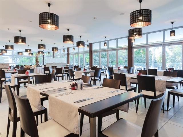 Resort Crvena Luka Hotel - zájazd CK  - Chorvátsko - Biograd na