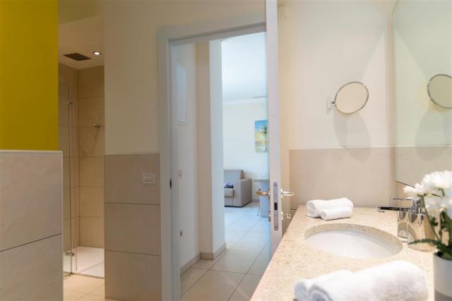 Resort Crvena Luka Hotel - zájazd CK  - Chorvátsko - Biograd na