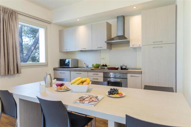 Resort Crvena Luka Hotel - zájazd CK  - Chorvátsko - Biograd na