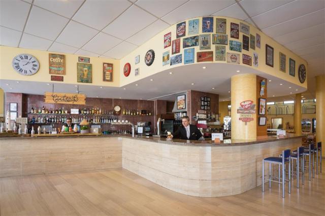 H.TOP Royal Sun Suites - letecký zájazd od CK  - Španielsko, Sa