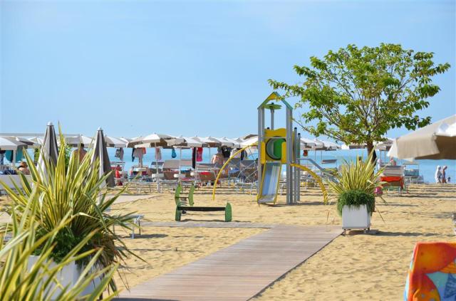 Aparthotel Imperial - zájazd CK  - Taliansko - Bibione