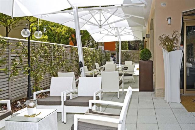 Hotel & Aparthotel Olimpia - zájazd CK  - Taliansko - Bibione