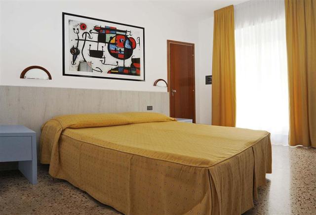 Hotel & Aparthotel Olimpia - zájazd CK  - Taliansko - Bibione