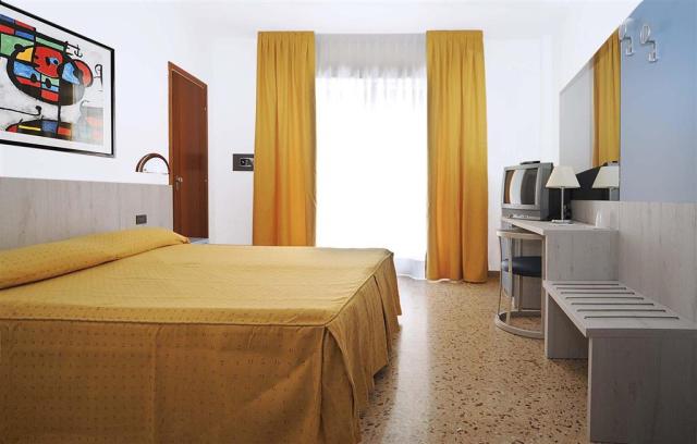 Hotel & Aparthotel Olimpia - zájazd CK  - Taliansko - Bibione