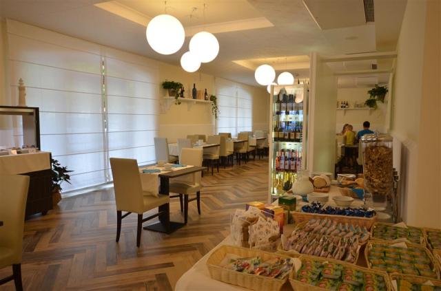 Hotel & Aparthotel Olimpia - zájazd CK  - Taliansko - Bibione